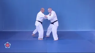 Ippon seoi nage (сеой нагэ)