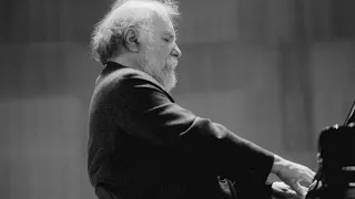 Radu Lupu plays Beethoven Piano Concerto no. 4, op. 58 – live 1984