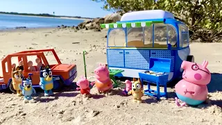 Bluey & Peppa Pig Beach 🏖 adventure ‼️ 1 HOUR