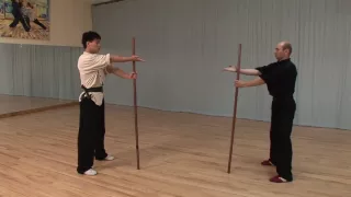 Shaolin Staff Sequences (YMAA) Dr. Yang, Jwing-Ming - Qi Mei Gun