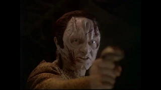 Star Trek: DS9 - Garak and Dukat protect the Cardassian council and fight the  Klingons together.