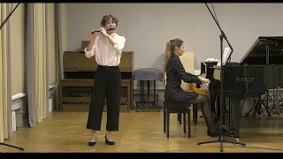 F.X.W. Mozart "Rondo" for flute and piano. Sofia Chechik - piccolo. Evgenia Kudoya - piano