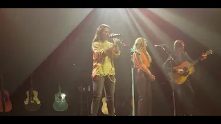 Morgan Wade "Want" Ashley Monroe & Sadler Vaden Ryman Auditorium Nashville 4-13-23 (live) (acoustic)
