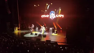 Stray Cats - "Rock This Town", Manchester Apollo 25/06/2019