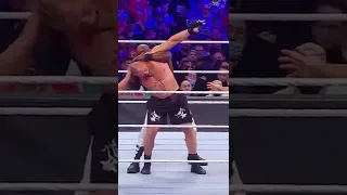 🔥Brock Lesnar BRAWLS with Bobby Lashley😮Roman Reigns Interferes🔥