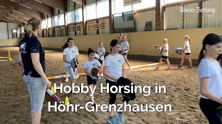 Reiten auf dem Steckenpferd - Hobby Horsing in Höhr-Grenzhausen