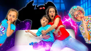 DeeDee and Matteo Mysterious House Guest | Funny Story For Kids