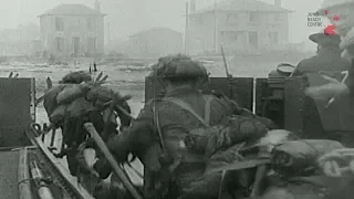 D-Day veteran Jim Parks narrates Juno Beach landing craft video from 1944