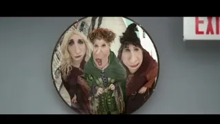 mirror scene Hocus Pocus 2