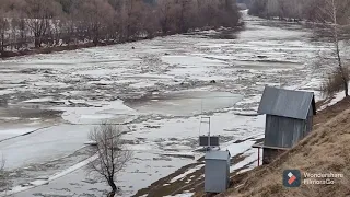 Лёд тронулся река Ай