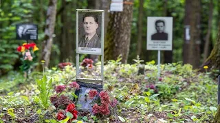 How Russia confronts Stalin's purges