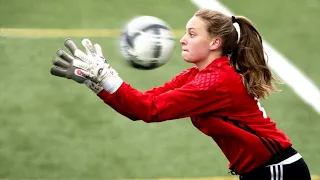 Los Momentos Más DIVERTIDOS Del Fútbol Femenino 🤣