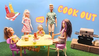 Barbie Family's Sunny Cookout: Games & Grilled Delights!