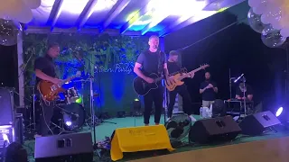Арсен Мірзоян виконав пісню «Крила» на благодійному концерті в Києві