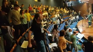 Assaig de Cantània 2024 "El naufragi" cançó "Estem salvats!"