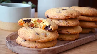 Delicious, fragrant cookies with orange and chocolate!