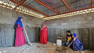 Cementing the wall of the house and making a delicious lunch