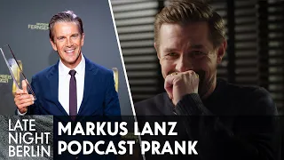 Klaas gibt sich als Markus Lanz aus | Late Night Berlin