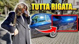 HANNO VANDALIZZATO L'AUTO NUOVA DI MIA MAMMA...