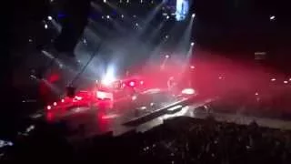 Muse  - Knights of Cydonia [Live Movistar Arena Chile 15-Oct-2015]