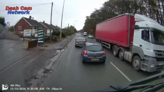 Dash Cam Captures BMW drivers road rage with a Clio