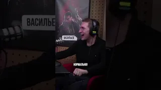 Как Иван Породонов чуть не лишил нас женского голоса ВИ из Киберпанк 2077 😅 Говорит Юлия Горохова