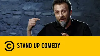 Stand Up Comedy: Sentirsi migliori degli altri - Giorgio Montanini - Comedy Central