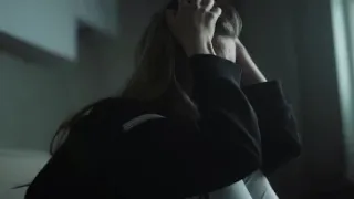 watch - Billie Eilish - (Tiktok) I'll sit and watch your car burn With the fire that you start in me