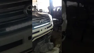 Facelift Upgrade of Toyota land cruiser V8 from 2010 to 2018 featues