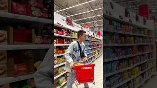 СКУПИЛИ ВЕСЬ МАГАЗИН😂 #shorts