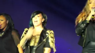 Demi Lovato à Paris Bercy 21 Novembre 2014 (concert complet)