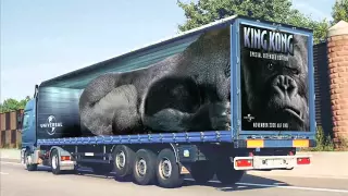 "Удивительно!" 3D Реклама на грузовиках.