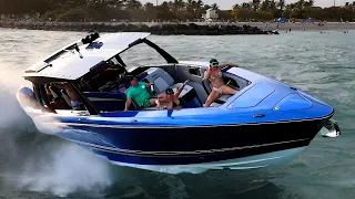 Boat with Insane Power Almost Flips in Haulover Inlet #boat #boatlife #hauloverinlet