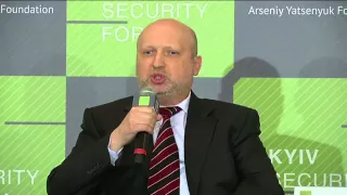 О. Турчинов: Путін намагається приховати втрати військових РФ, яких вони зазнали на Донбасі