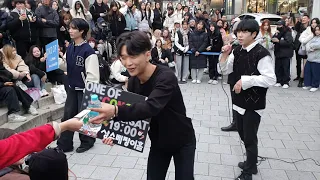 [STREET ARTIST] ONE OF. INTERACTIVE HONGDAE BUSKING. 231115.