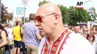 Ukrainians celebrates an Independence Day with embroidery parade