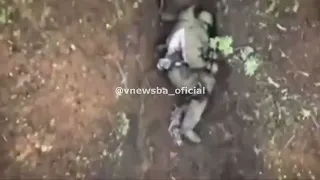 Soldado russo escapa de três granadas disparadas por drone ucraniano