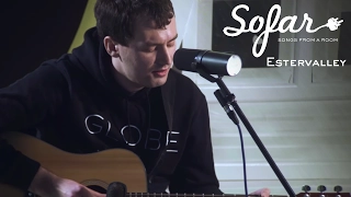 Estervalley - What Does Your Heart Keep | Sofar Moscow