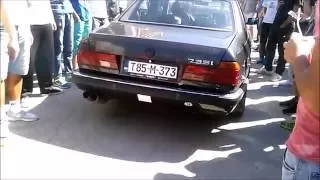 BMW 735i E32 - Brutal Exhaust Sound !