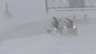 VIDEO |  Blizzard dumps 2 feet of snow on North Dakota