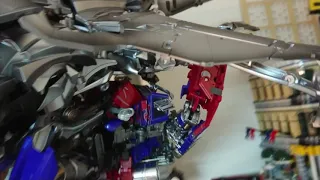 Transformers 2007 Megatron vs Optimus Prime Ironhide Ratchet Bumblebee Jazz Autobots Bayformers