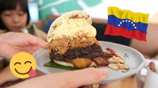 Comida VenezolanaㅣProbando por Primera Vez Comida de Venezuela