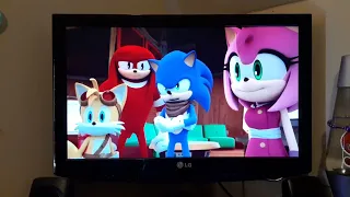 Sonic Boom S1 E5 My Fair Sticksy In Reaction With Director Carson.