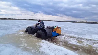 Вот это да, наши жизни были на волоске, чуть не ушли под воду на вездеходе.