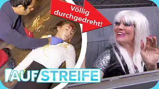 Nudel-Angriff in der Kneipe: Frau randaliert und überwältigt die Bedienung! | Auf Streife | SAT.1