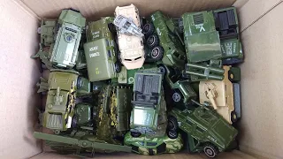 Box of toys Military vehicles Toy soldiers Diecast Metal Cars