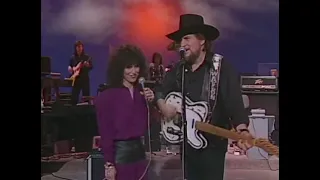 Waylon Jennings & Jessi Colter - suspicious minds