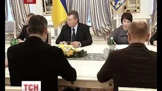 Янукович провів нові перемовини з опозицією