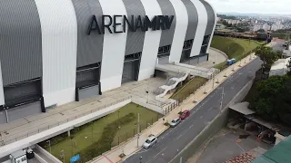 Arena MRV 1- 12/03/2024/ Placas de Leds/ Manutenção no Campo/ Grama na encosta/