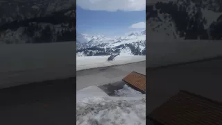 Décollage AS 350 B3 de Savoie hélicoptère à Courchevel